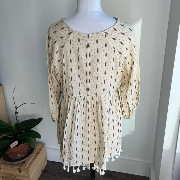 Anthropologie Eri + Ali Fringe Tassel Cream South Western Top Women's Size S - Image 4