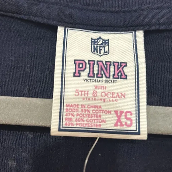 Victoria's Secret PINK NFL Chicago Bears Rhinestone V-Neck Burnout T-Shirt‎ Navy - Image 3