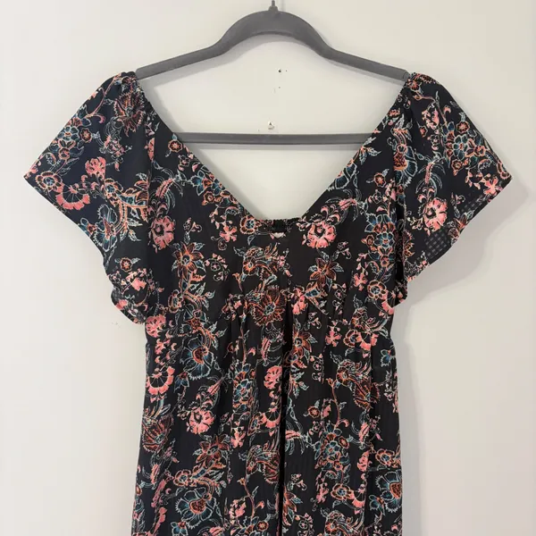 Universal Threads Floral Smocked Tiered Maxi Dress Black Pink Blue Cottagecore XS - Image 9