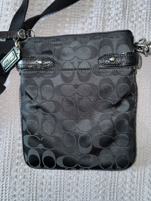 Coach Crossbody - Image 3