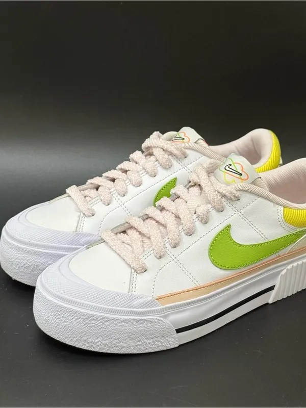 NIKE Women’s Court Legacy Lift Size 6 - Image 2