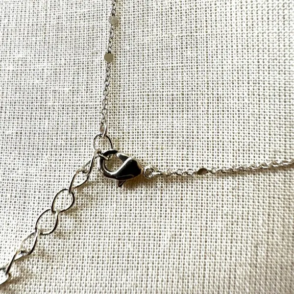 Silver tone dainty teardrop pendant necklace - Image 7