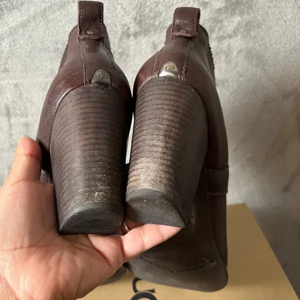 UGG Women's Cobie II Booties‎ Leather Size 11 Dark Brown - Image 8
