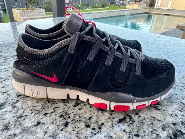 Nike Free Trainer IV women's training shoes Size 7.5 - Image 4