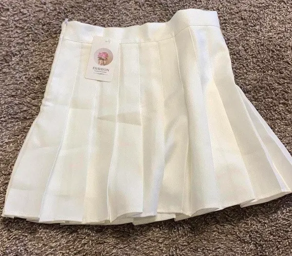 White Tennis skirt - Image 2