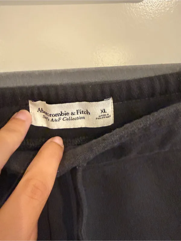 Abercrombie & Fitch Black Casual Drawstring Joggers - Image 3
