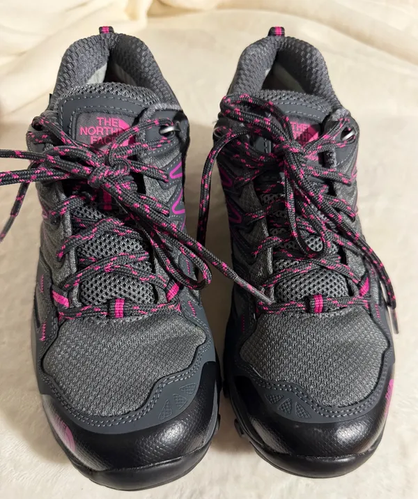North face hiking shoes Gray Size 6.5 - Image 6