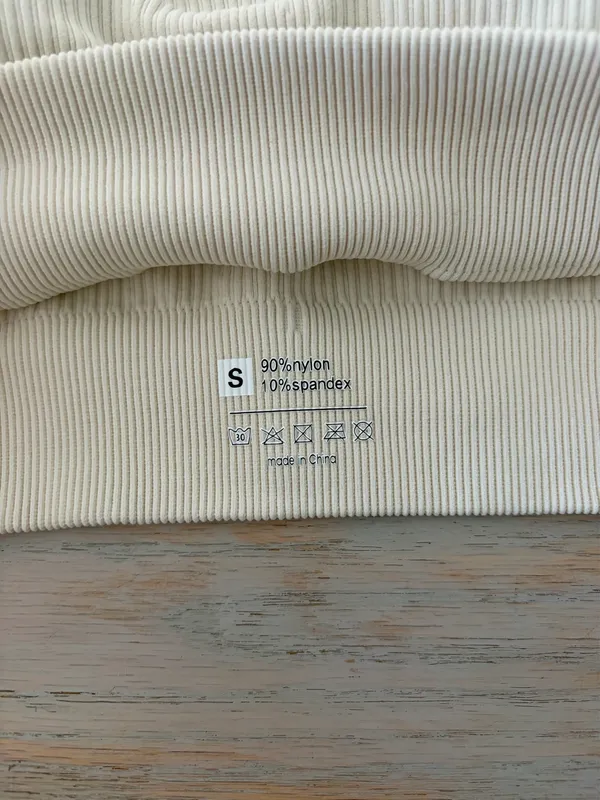 Cream sports bra - Image 3
