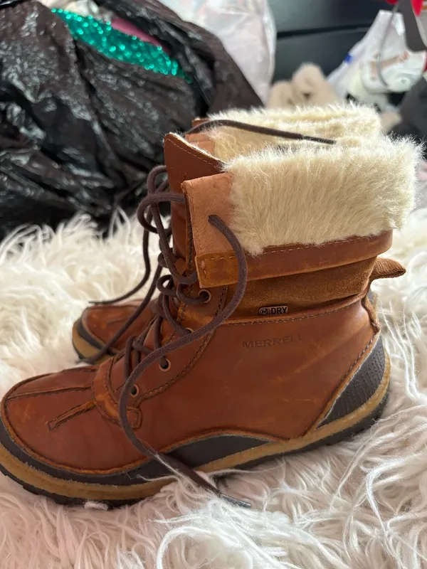 Merrell Tremblant Waterproof Leather Faux Fur Winter Boots Brown Women’s 7.5 - Image 4