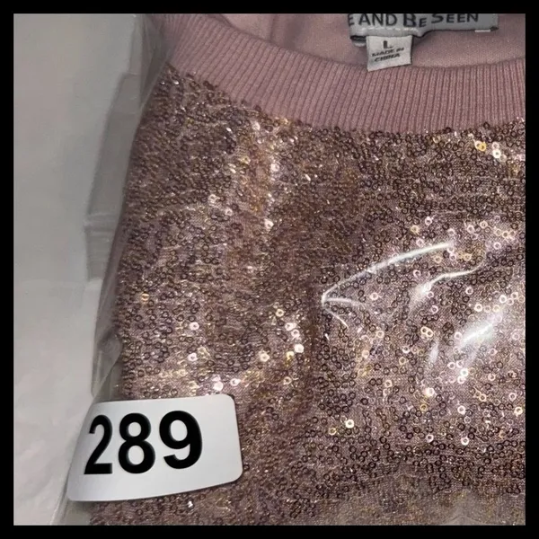 See And Be Seen Sequin Sweatshirt Women Large Rose Gold Sparkly Party Top - Image 7