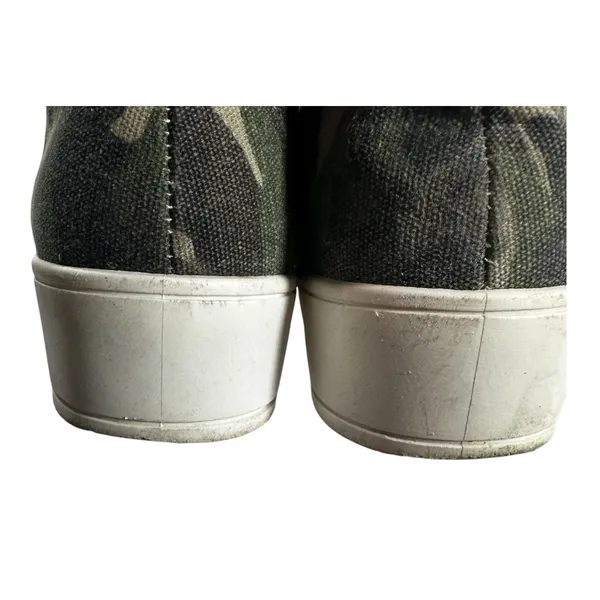 Rock & Candy Camo Canvas Lace-Up Low Top Casual Sneakers Shoes Size 8.5 - Image 3