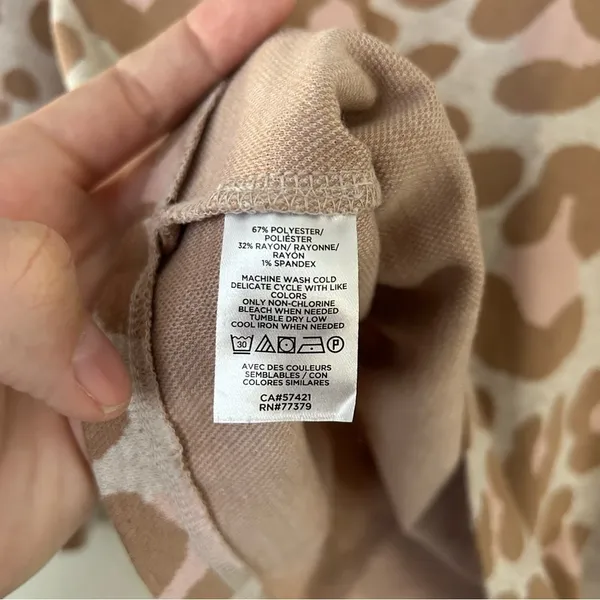 Ann Taylor Factory Crew Neck Cream Pink Animal Print Sweater Sweatshirt Medium - Image 3