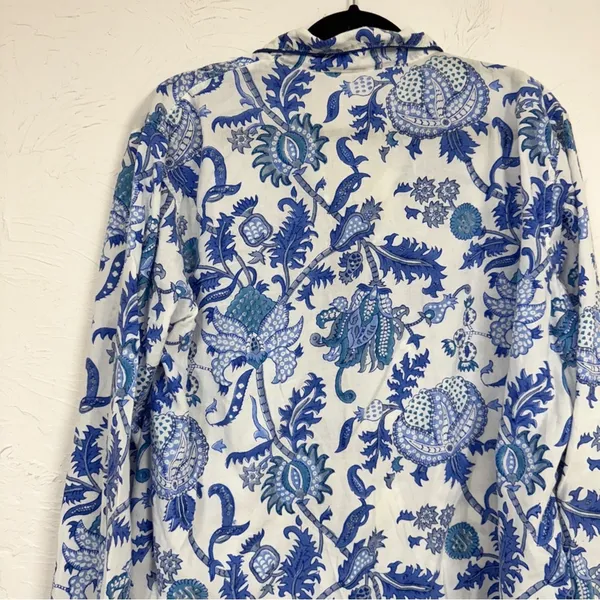 Roller Rabbit Blue White Paisley Floral Long Sleeve Button Down Shirt Womens XL - Image 10