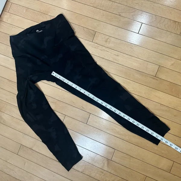 90 DEGREE BY REFLEX Black Camo Camouflage Leggings with side pockets Size Medium - Image 6