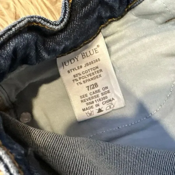 Judy Blue Skinny Fit Jeans 7/28 - Image 4