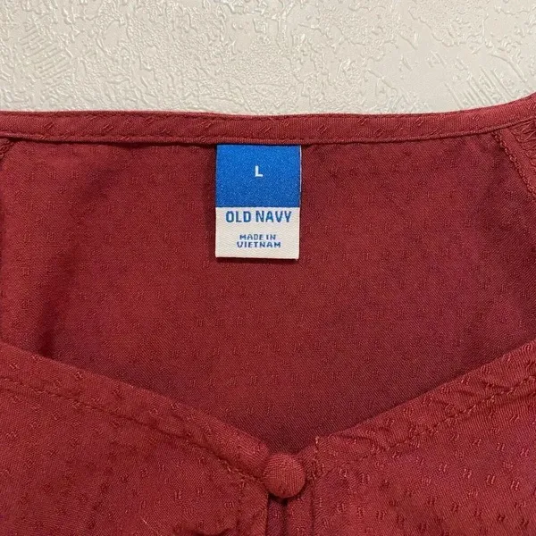 Old Navy Women’s Large Burgundy Button Front Blouse Long Sleeve V-Neck - Image 3