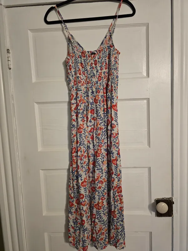 Billabong Cream Floral Spaghetti-Strap Maxi Dress with Red & Blue Blooms - Image 7