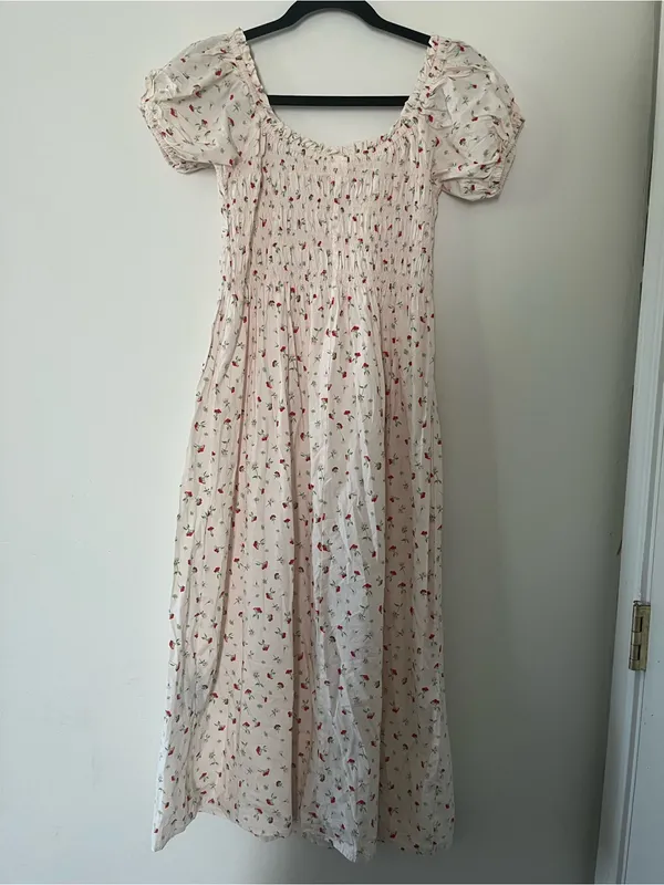 Cream Red Ditsy Floral Print Cottagecore Milkmaid Puff Sleeve Midi Dress Medium - Image 7
