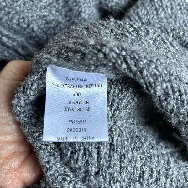 One Grey Day Gray Mock Neck Sweater XS - Image 7
