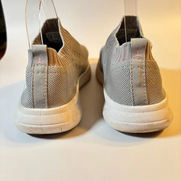 Danskin Womens Cheerful Gray Slip on Sneakers Workout Walking‎ Breathable Sz 9 - Image 7