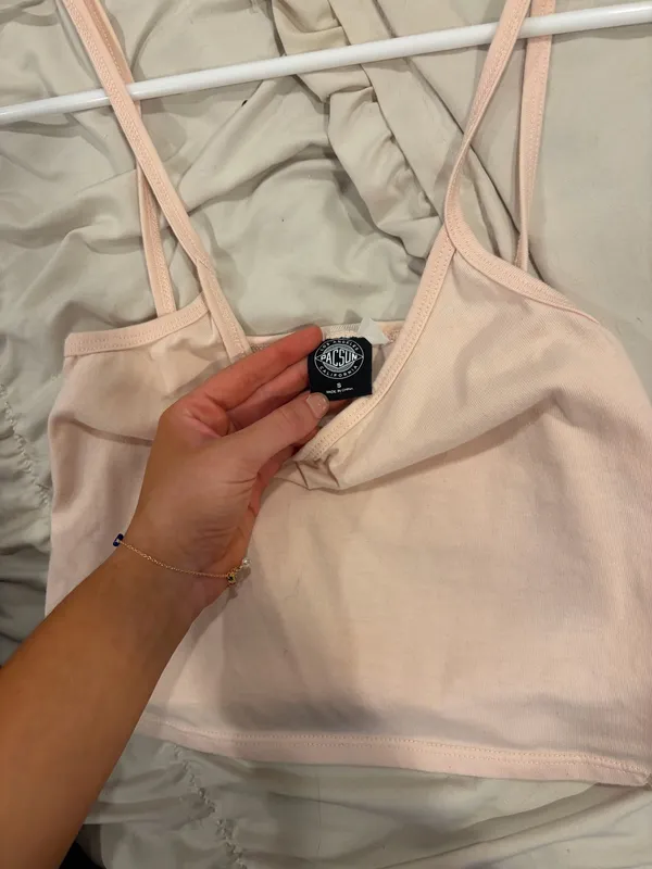 PacSun Crop Tank Graphic Women’s Small - Image 2