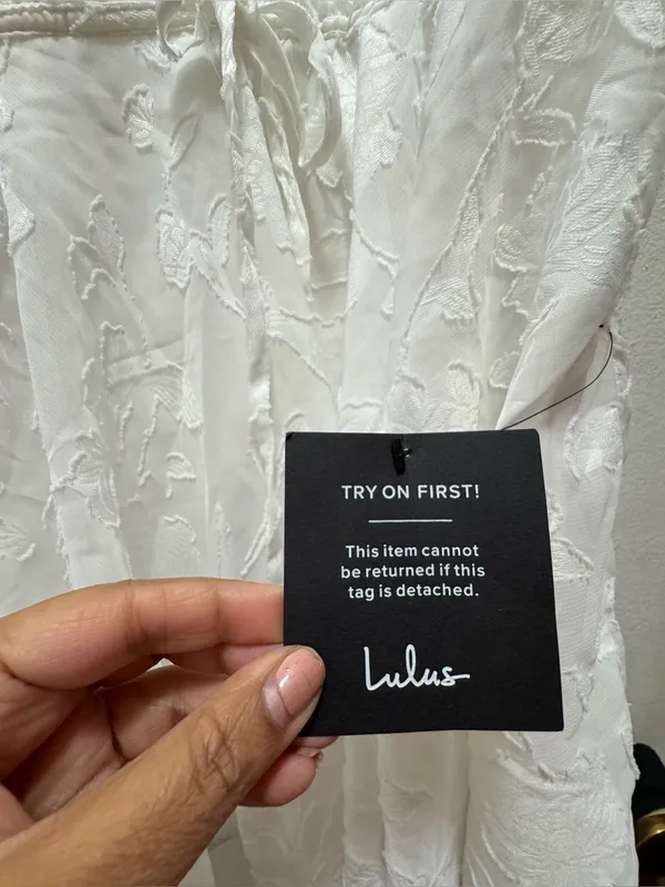 NWT Lulus All About The Flowers White Burnout Floral Ruffled Romper XL - Image 7