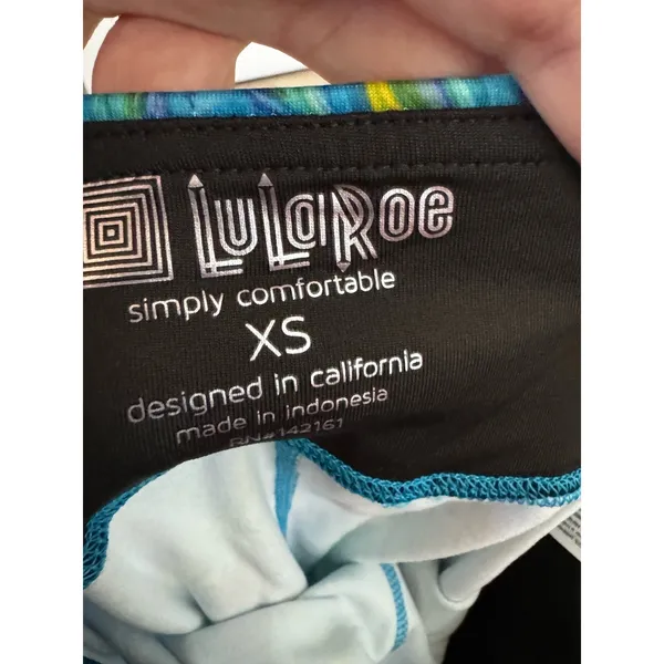 LuLaRoe Jade Peacock Feather Capri Leggings XS Blue Athletic Yoga Pants‎ NWT - Image 12