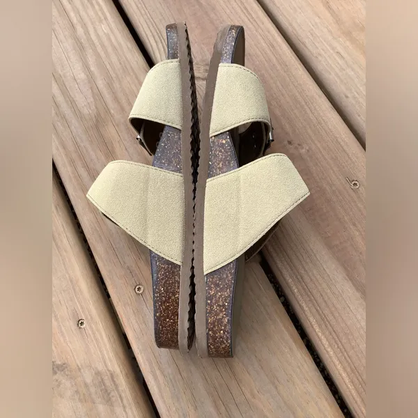Madden Girl Casual slip on sandals NWOT 🌸SOLD - Image 6