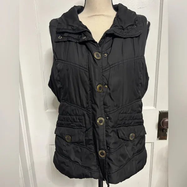 New York & Company Black Quilted Vest - Image 2