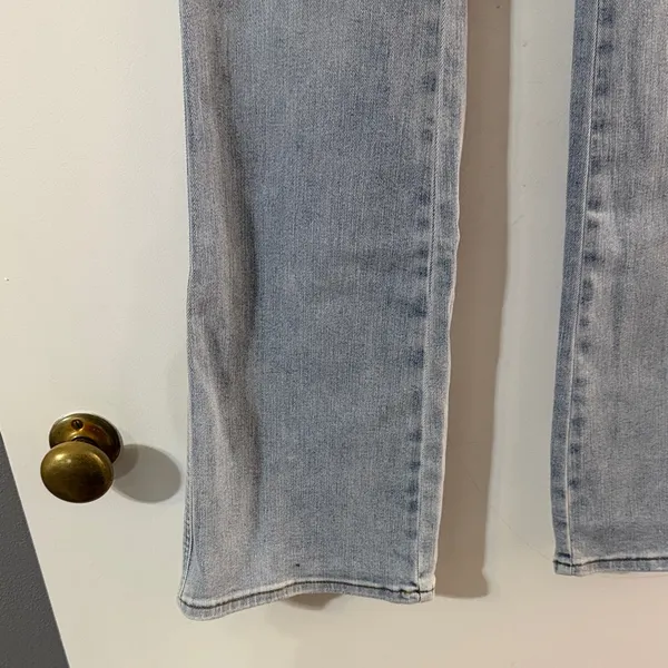 Judy Blue Light Wash Wide Leg Jeans - Pale Blue - Image 5