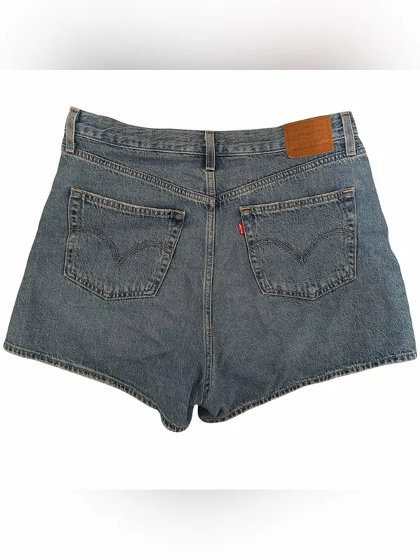Levi’s high loose shorts - Image 3
