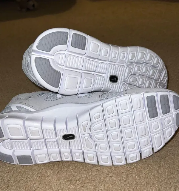 Nike Free Run Sneakers - Image 4