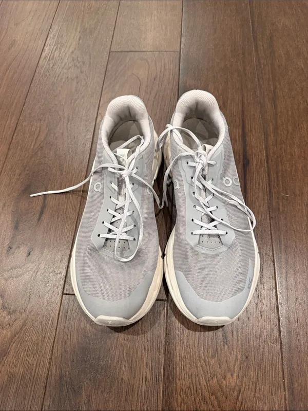 On Cloudnova Form 2 Sneakers Women’s Size 8.5 - Image 4