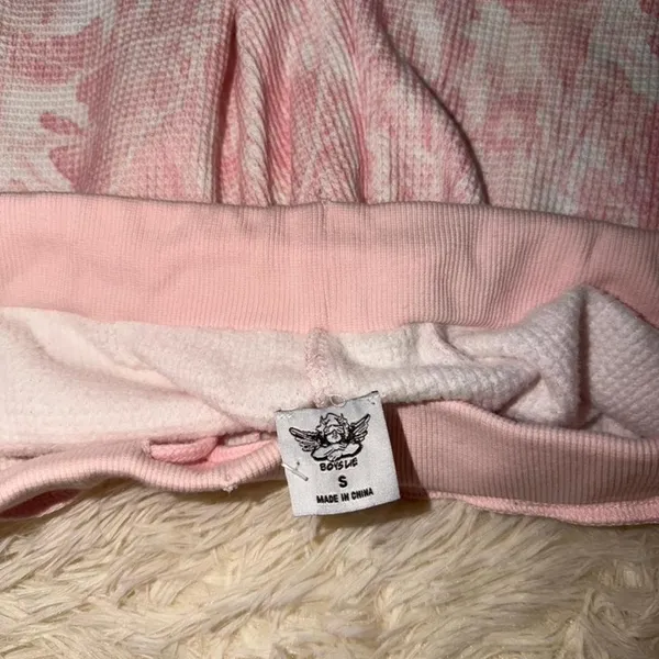 Boys Lie Pink Manhunt Boys Lie Basic Shorts Size Small NWOT - Image 4