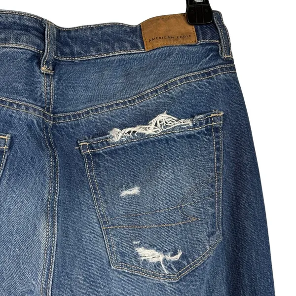 American Eagle SZ 4 Mom Jeans Hi-Rise Distressed Rips Zip-Fly Whiskered Blue - Image 10
