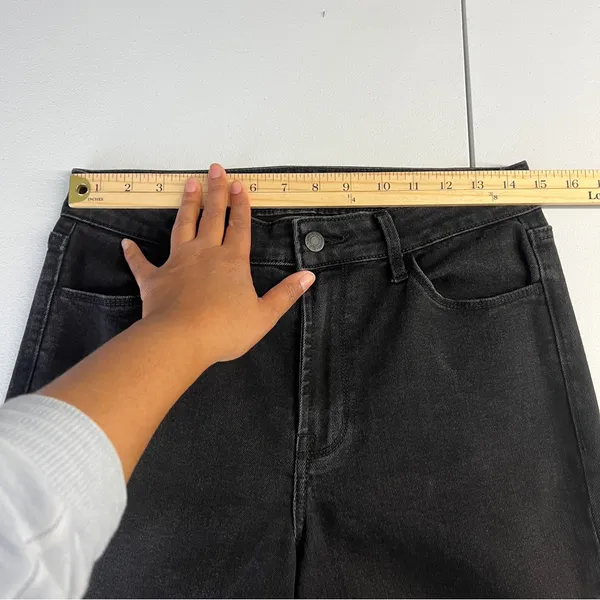 Old Navy High Rise Wow‎ Straight Leg Jeans Stretch Black Denim Size 8 - Image 9