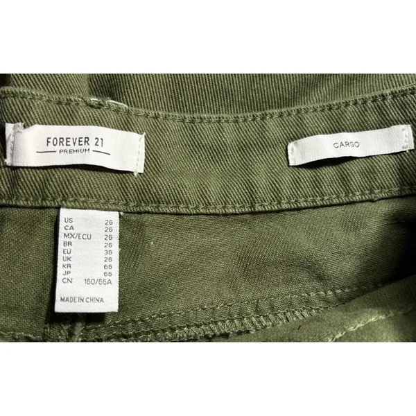 Forever 21 Green Khaki Cargo Casual Pants pockets wide leg‎ travel 26 NWOT - Image 6