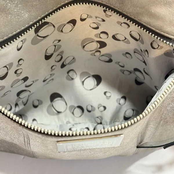 Coach Poppy Metallic Silver Leather Shoulder Bag Purse Logo Vtg Y2K - Image 7