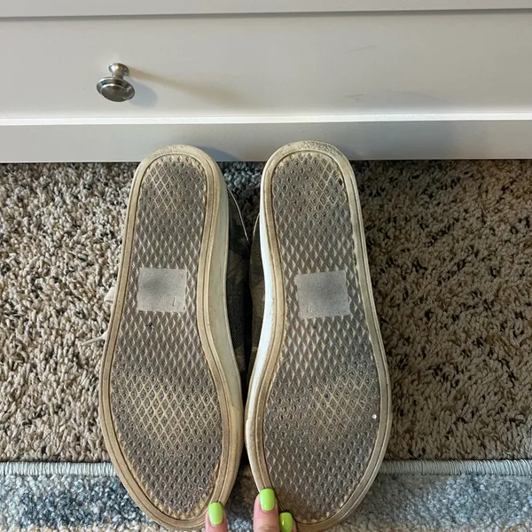 Women’s Shoes - Image 3