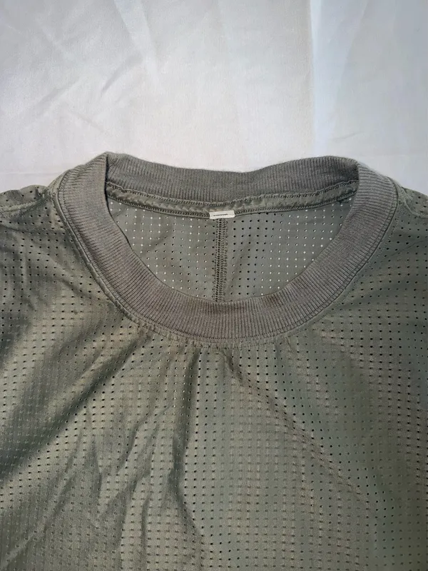 Lululemon Tank Olive Green - Image 3