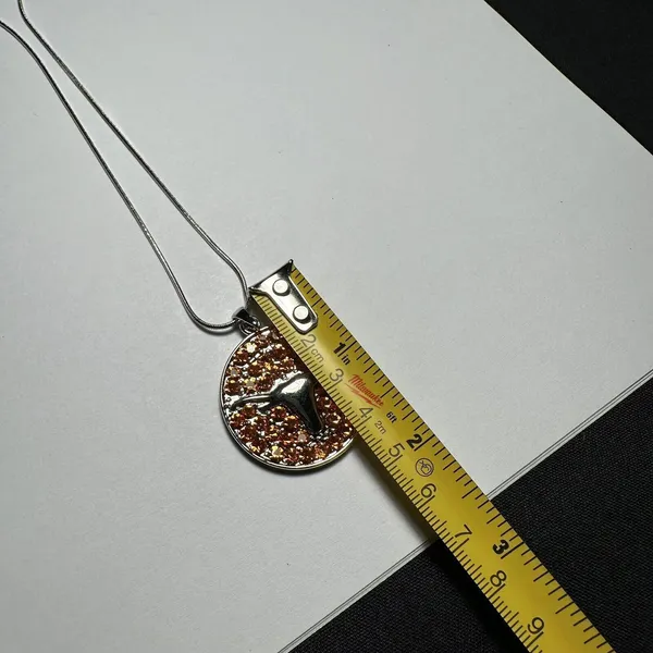 Rhinestone Texas Longhorn Round Pendant Silver Tone Chain Necklace - Image 7