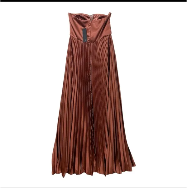 LULU'S NWT Perfected Elegance Mauve Satin Pleated Strapless Maxi M - Image 2