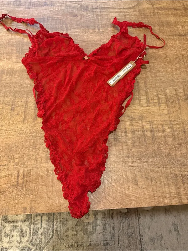 Skims (G15) Stretch Lace Teddy 🔥🔥 | Color Cranberry | Size Large - Image 6
