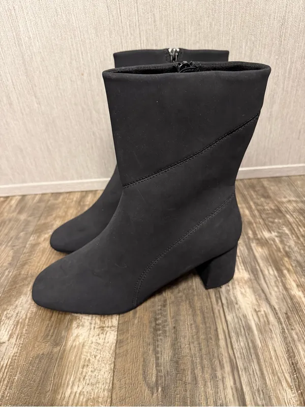NWOB Bella Vita Classic Black Mid-Calf Block Heel Boots Size 10 Wide - Image 9