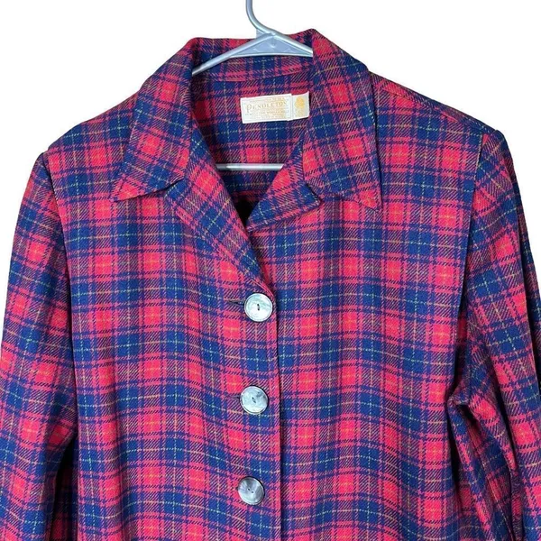 ‎Vintage Pendleton 100% Pure Virgin Wool Red Plaid Coat - Image 2