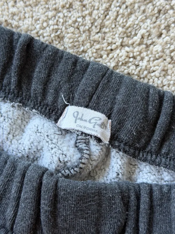 Brandy Melville John Galt Cuffed Sweatpants Grey Rosa Jogger Small - Image 3
