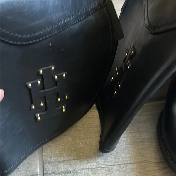 Tommy Hilfiger Black Over the Knee Boots Sleek Design - Image 2