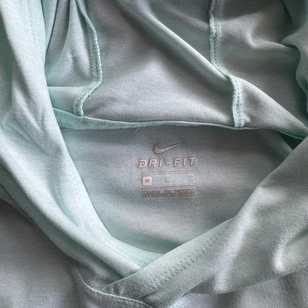Nike Mint Green Dri-FIT Hoodie - Image 3