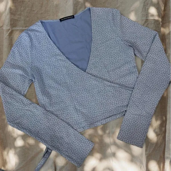Vintage Brandy Melville Wrap Top - Image 4