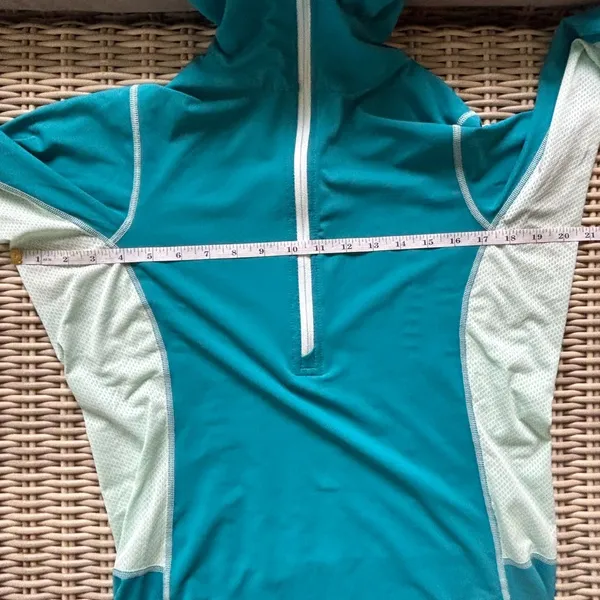 Patagonia All Weather‎ Zip Neck Hoodie - Image 10